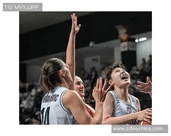 韩国女篮与英国女篮激战正酣最终比赛结果揭晓精彩瞬间回顾